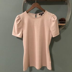 ✨🎁NWT Express Blouse 🎁✨